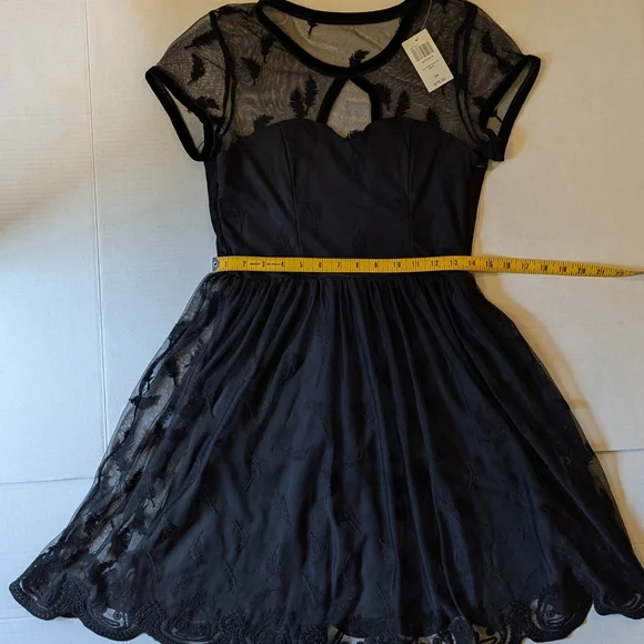 Her Universe Studio Ghibli Howl's Moving Castle Calcifer Vignette Black Dress - Picture 5 of 9